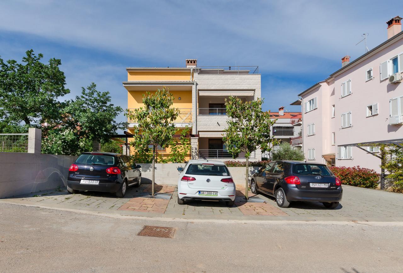 Apartment Goran Ровинь Экстерьер фото